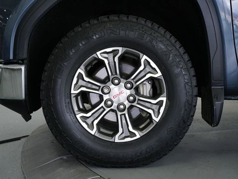 Used 2020 GMC Sierra 1500 SLT image 9