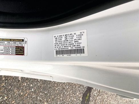 Used 2017 Honda Accord EX-L image 33