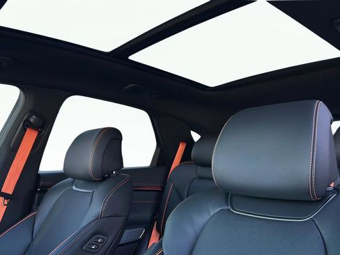 New 2026 Genesis GV70 2.5T Sport Prestige image 15