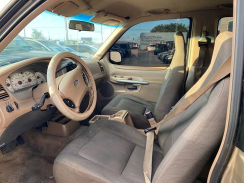 Used 2001 Ford Explorer Sport image 8