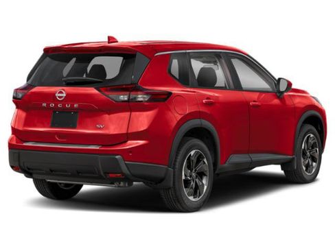 Used 2025 Nissan Rogue SV AWD/4WD image 2