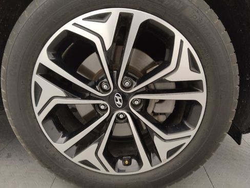 Used 2020 Hyundai Santa Fe Limited FWD image 31
