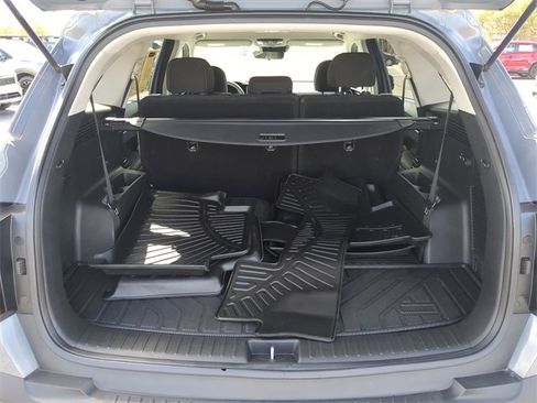 Used 2021 Kia Sorento LX image 12