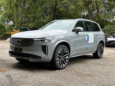 New 2026 Volvo XC90 B6 Ultra w/ Protection Package image 5