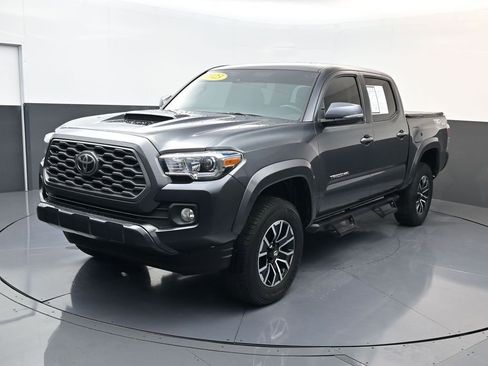 Used 2023 Toyota Tacoma TRD Sport w/ Technology Package AWD/4WD image 1