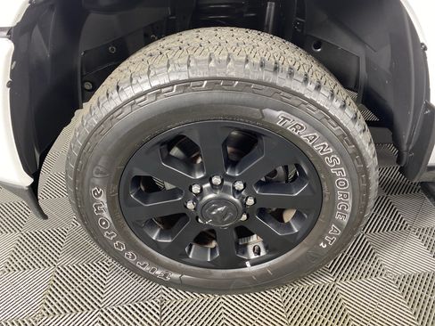 Used 2025 RAM 2500 Big Horn AWD/4WD image 12