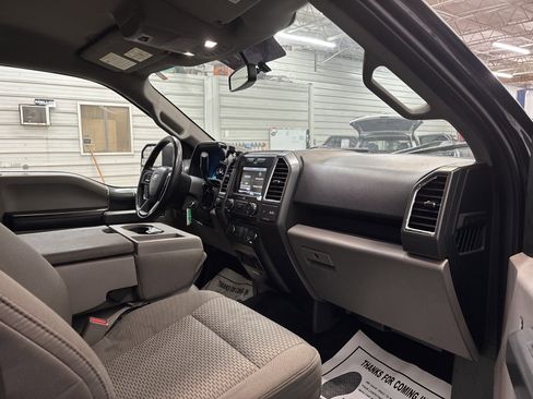 Used 2015 Ford F150 XLT w/ Equipment Group 302A Luxury image 27