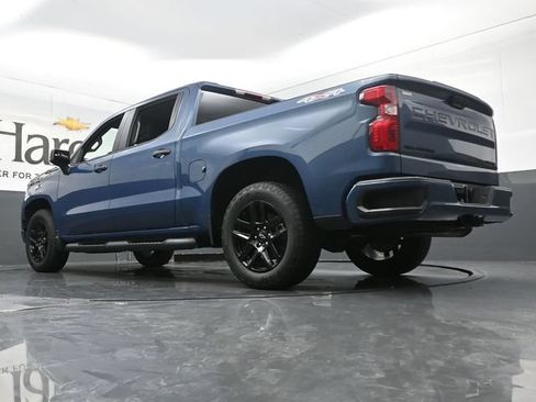 Used 2024 Chevrolet Silverado 1500 Custom w/ Turbomax Blackout Package AWD/4WD image 5