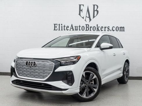 Used 2022 Audi Q4 e-tron Prestige image 1