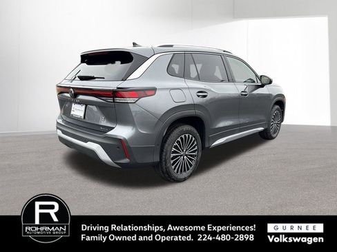 New 2026 Volkswagen Tiguan S image 9