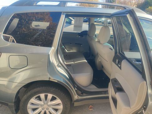 Used 2012 Subaru Forester 2.5X Premium image 14