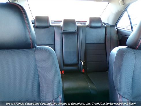 Used 2016 Toyota Camry SE FWD image 22