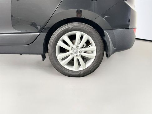 Used 2013 Hyundai Tucson Limited FWD image 15