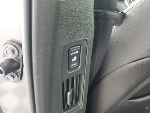 New 2026 Honda Odyssey EX-L image 18