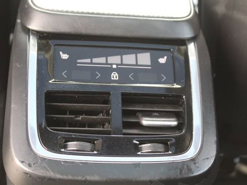 Used 2018 Volvo XC90 T6 Inscription image 37