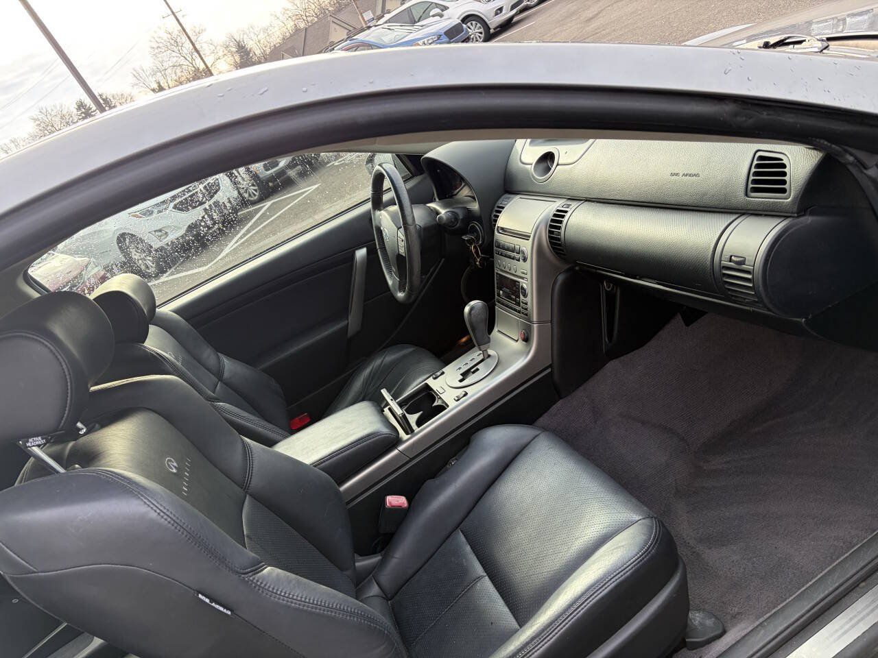Used 2003 INFINITI G35 Coupe w/ Performance Tire & Wheel Pkg RWD image 16