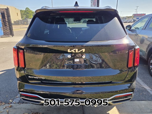 Used 2023 Kia Sorento SX FWD image 4