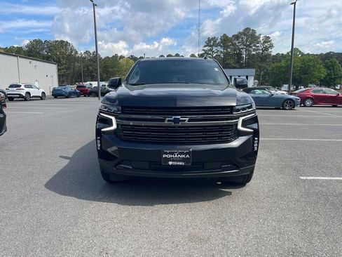 Used 2021 Chevrolet Suburban RST w/ Luxury Package image 3
