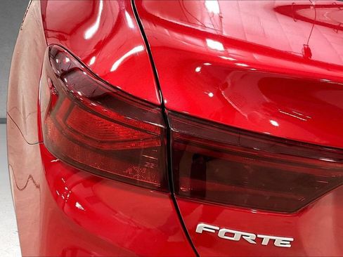 Used 2023 Kia Forte LXS FWD image 22