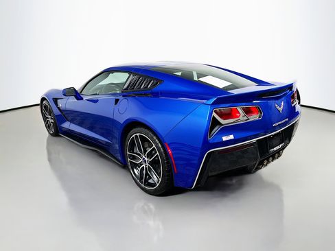 Used 2019 Chevrolet Corvette Stingray Coupe w/ 1LT RWD image 8
