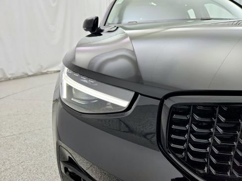 New 2026 Volvo XC40 B5 Ultra w/ Climate Package image 27