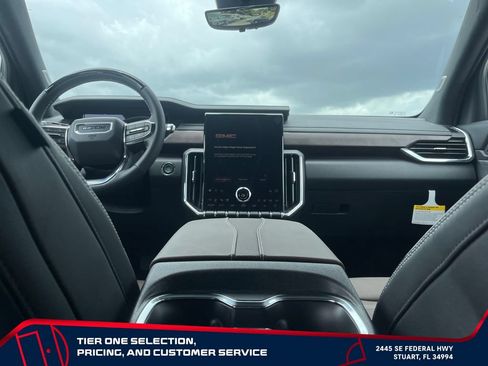 New 2026 GMC Acadia Denali Ultimate FWD image 16