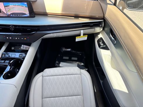 New 2026 Nissan Murano Platinum w/ Cargo Package AWD/4WD image 15