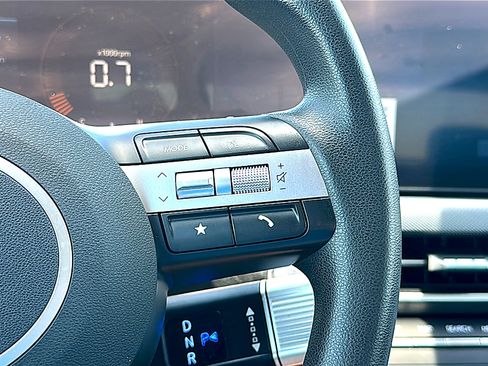 Used 2025 Hyundai Sonata SEL FWD image 28