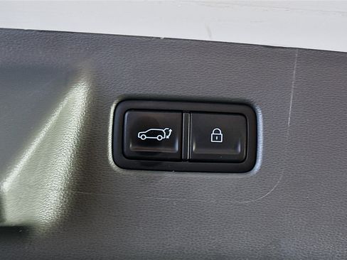 Used 2025 Hyundai Santa Fe SEL FWD image 29