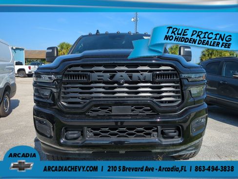 Used 2025 RAM 3500 Big Horn AWD/4WD image 7