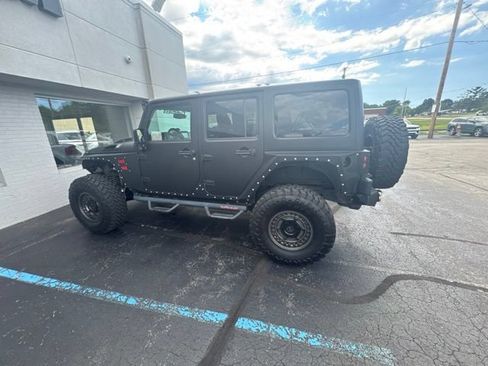 Used 2016 Jeep Wrangler Unlimited Sport w/ Quick Order Package 24S AWD/4WD image 3