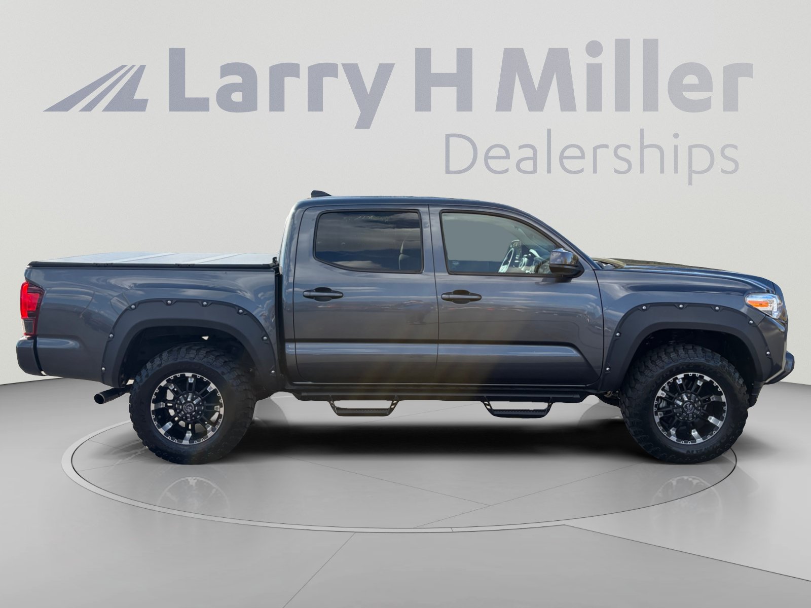Certified 2021 Toyota Tacoma SR AWD/4WD image 6