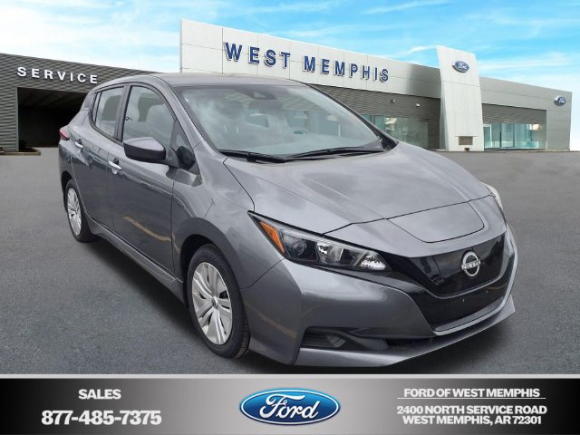 Used 2025 Nissan Leaf S FWD image 1