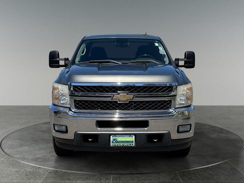 Used 2011 Chevrolet Silverado 3500 LT AWD/4WD image 2