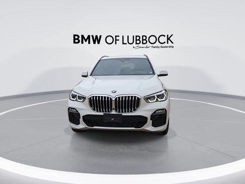 Used 2020 BMW X5 sDrive40i w/ M Sport Package RWD image 3