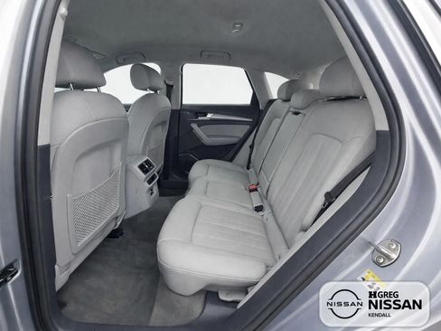 Used 2020 Audi Q5 2.0T Premium image 11