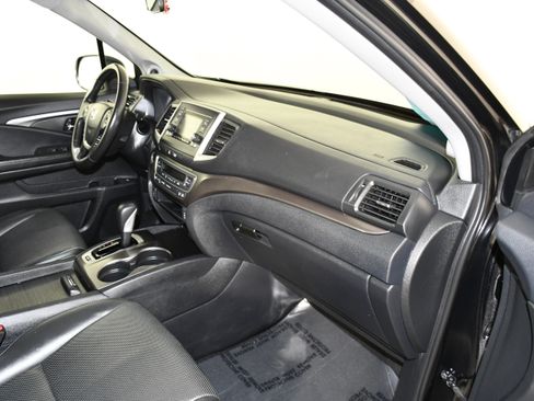 Used 2019 Honda Ridgeline RTL image 43