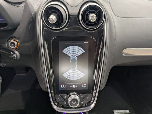 New 2025 McLaren GTS image 13