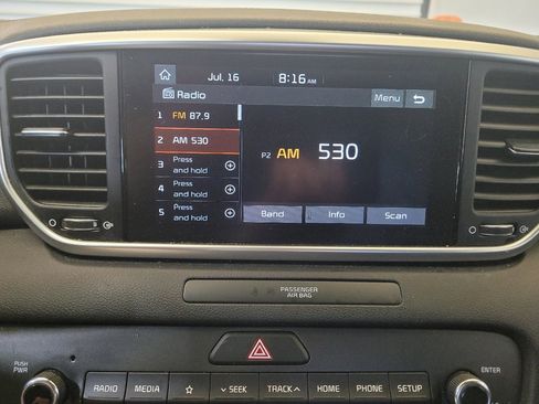Used 2021 Kia Sportage LX FWD image 25