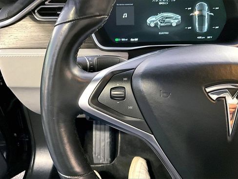 Used 2016 Tesla Model S 90D image 17
