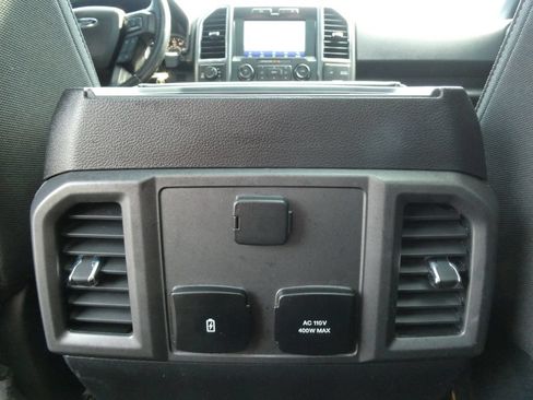 Used 2017 Ford F150 XLT w/ Equipment Group 302A Luxury AWD/4WD image 19