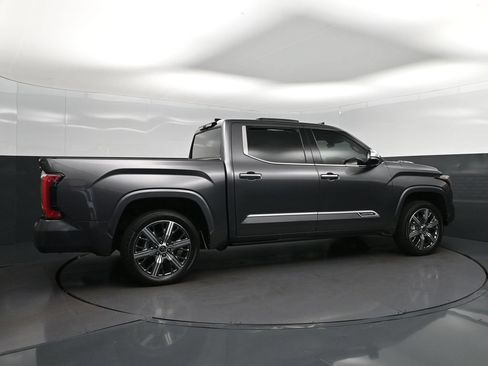 Used 2022 Toyota Tundra Capstone AWD/4WD image 8