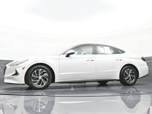 Used 2022 Hyundai Sonata Blue FWD image 43