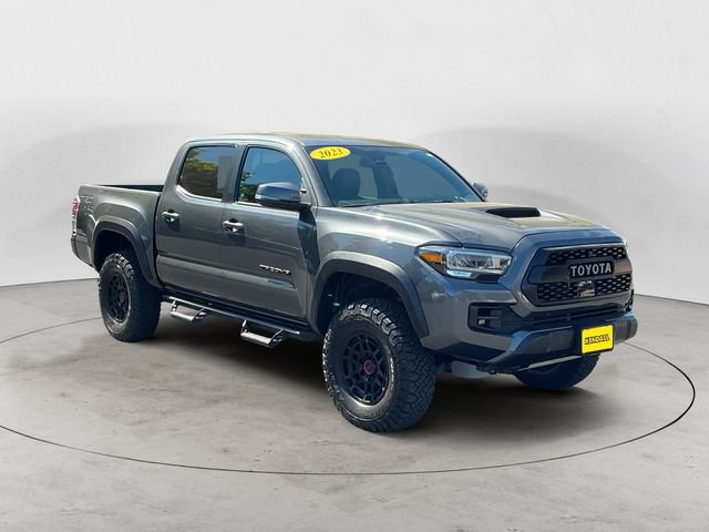 Used 2023 Toyota Tacoma TRD Pro AWD/4WD image 3