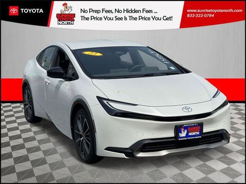 Certified 2023 Toyota Prius LE image 1