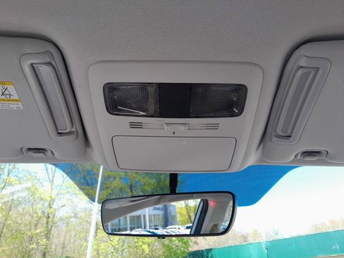 Used 2017 Subaru Forester 2.5i w/ Alloy Wheel Package AWD/4WD image 38