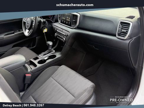 Used 2022 Kia Sportage LX FWD image 17