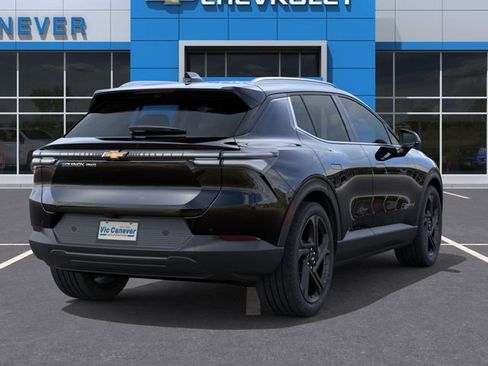 New 2026 Chevrolet Equinox EV LT w/ Convenience Package II AWD/4WD image 5