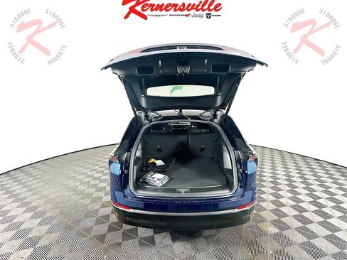 New 2025 Jeep Wagoneer S Launch Edition image 16