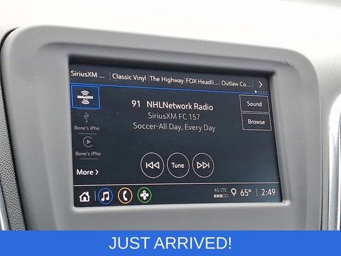 Used 2023 Chevrolet Equinox LS AWD/4WD image 5
